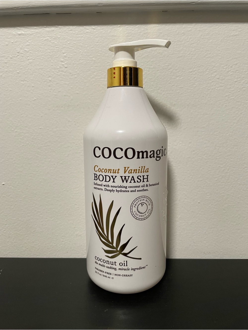 Cocomagic Coconut Vanilla Body Wash 32 Fl Oz NEW SEALED Botanical Protein Soap
